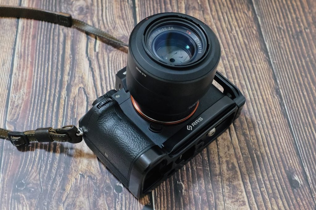 α7III + RRS L型ブラケット