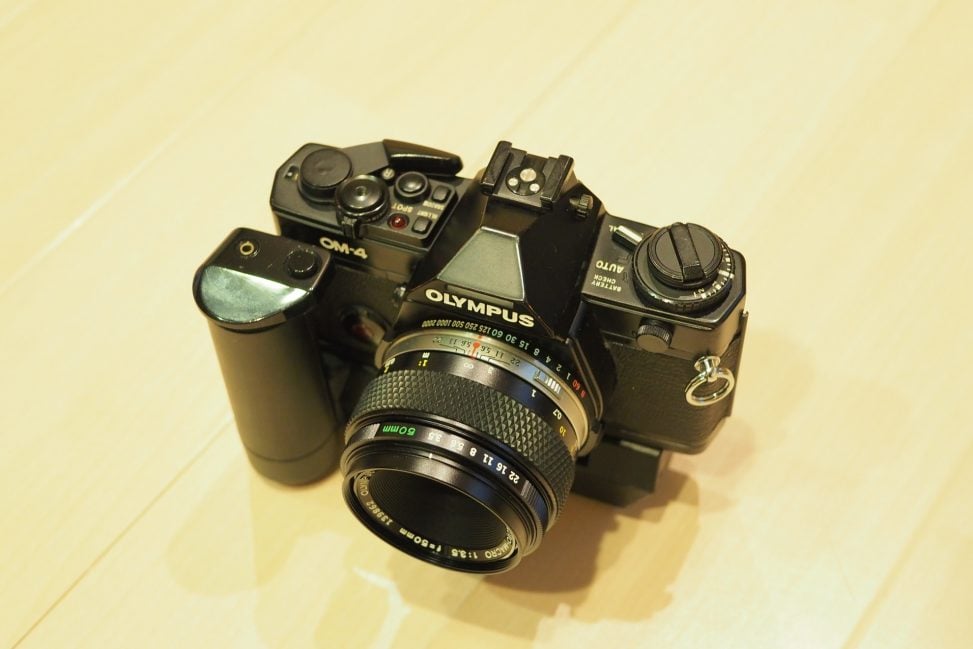 OLYMPUS OM-4